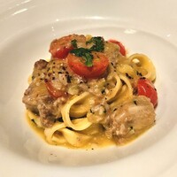 バローロ - 柔らかな豚バラ肉とラグーソースでお肉の旨味たっぷりのパスタです♪