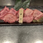 焼肉六角 - 