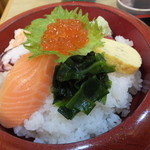 Sushi Hamazushi - 海鮮丼・大盛　￥１１００