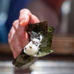 鳥茂 - キャビアお握り