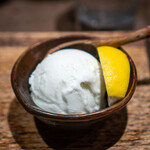 鳥茂 - 塩アイス