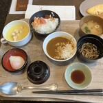 ホテルハーヴェスト - 種類は豊富、味は普通