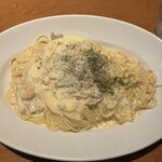 ボンジョルノ 新クッチーナ店 - カルボナーラ　¥1,067.-