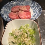 炭火焼肉 華やま - 