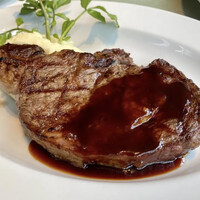 37 Steakhouse & Bar - 