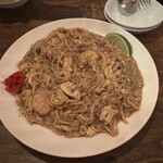 松記鶏飯 - ホッケンミー　福建麺　中華麺とビーフン｡何でこんな組合せをしたんだろう？　　米も小麦もの欲張りか？