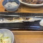 定越食堂 - 秋刀魚の塩焼き