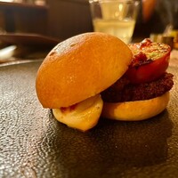 TOKYO Whisky Library - 