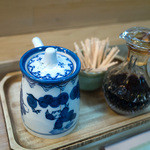 Saburouzushi - お醤油は甘口と辛口の2種類。