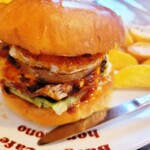 BurgerCafe honohono - ホノホノバーガー（2,210円）