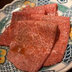 焼肉ホルモン はねいし - 
