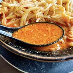 麺屋　たか - 真っ赤なスープ！完飲は無理でした
