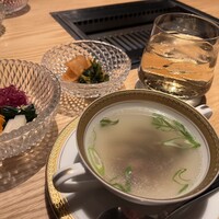 TANAKA YAKINIKU RESTAURANTE - テールスープが特に美味しいです