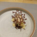 フィエルテ - デザート：ラフランス・カルダモン・カカオ