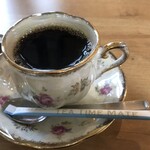 ねまれやこぅひぃ - ブレンドコーヒー 440円