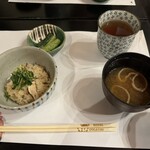王ヶ頭ホテル - 〆の松茸ご飯　何杯でもどうぞ