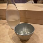 銀座 きた川 - この錫のお猪口もいい