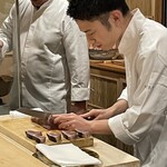 銀座 きた川 - 鰹準備中