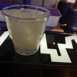 ディージェーバー ブリッジ_1