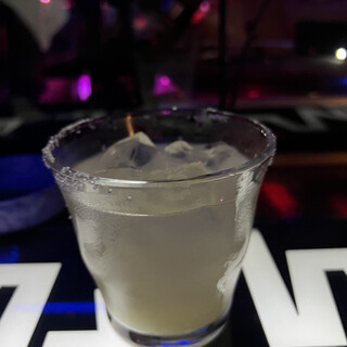 ディージェーバー ブリッジ_0