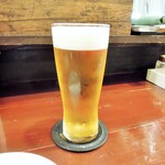 酒肴商店 アジト - 生ビール