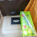 KITCHEN TSUNAGU - ハンバーグのランチボックス（お茶とデザート付き）