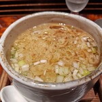 和み処 男山 - [2024年9月 訪問]〆のワンタン麺。はまぐり出汁でホッとする味わい。