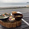 海沿いの キコリ食堂