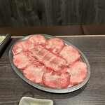 炭火焼肉屋台 たじま屋 - 