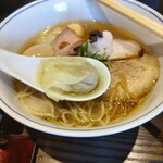 らぁ麺や 嶋 - 肉雲吞 ♪