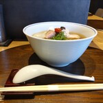 らぁ麺や 嶋 - 特上らぁ麺【白醤油】2,050円 ♪