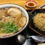 麺屋 無双 - 牛骨ラーメンチャーハンセット