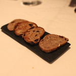 ア・ニュ ルトゥルヴェ・ヴー - チーズと共に　(2014/04)