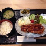 食楽亭さとやん - トンカツ定食