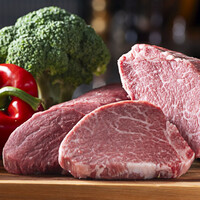 国産牛フィレ肉と舌平目を楽しむコース