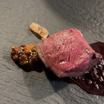 HIGASHITANI  - 鹿のシンタマ ラムレーズン 赤ワインソース