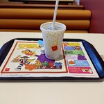 マクドナルド - ドリンク写真:プレミアムローストアイスコーヒー(Мサイズ、180円)