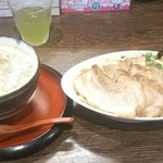 熟成つけ麺、チャーシュー追加