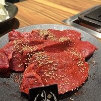 黒毛和牛ヘレ肉専門店 炭火焼肉 りきちゃん 北浜店 - 