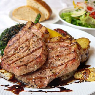 ボリューム満点！旬な食材を使った料理！