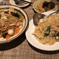 杏仁坊 二子玉川店 - 激ウマあんかけやきそばと激ウマ大連チャーハン
