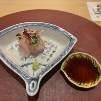 五本木 響 - 