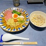 うずとかみなり - 「WAGYU冷やし中華UK」+「ν胡椒飯」
