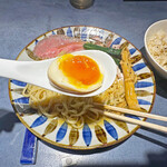 うずとかみなり - 地鶏有精卵の半熟味玉