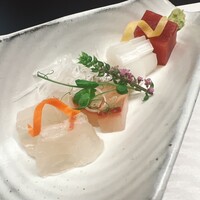 日本料理　筑紫野 - お造りは鮪、鯛、烏賊、縞鯵♪