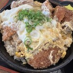 かつ丼吉兵衛 - 玉子とじかつ丼てんこ盛玉子2個背ロース