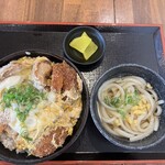 かつ丼吉兵衛 - 玉子とじかつ丼てんこ盛玉子2個背ロースとミニうどん冷