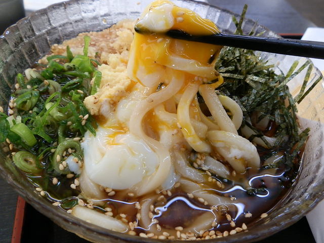 人に教えてビックリされるようなうどんメニューとうどん屋が