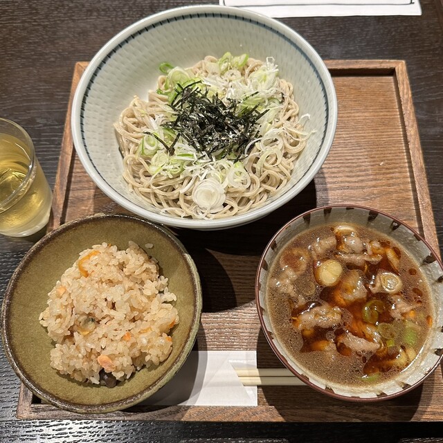 恵比寿つきのうさぎ>