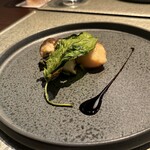 航 北鎌倉 - ホタテと空芯菜に舞茸をバルサミコソースで